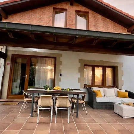 Charming House Very Close To The Beaches Casa vacanze