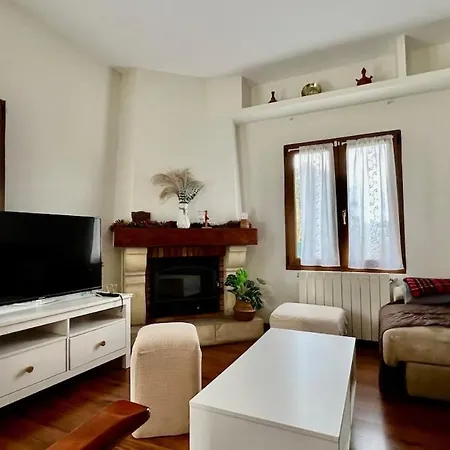 Дом отдыха Charming House Very Close To The Beaches *