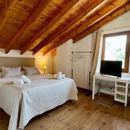 Charming House Very Close To The Beaches